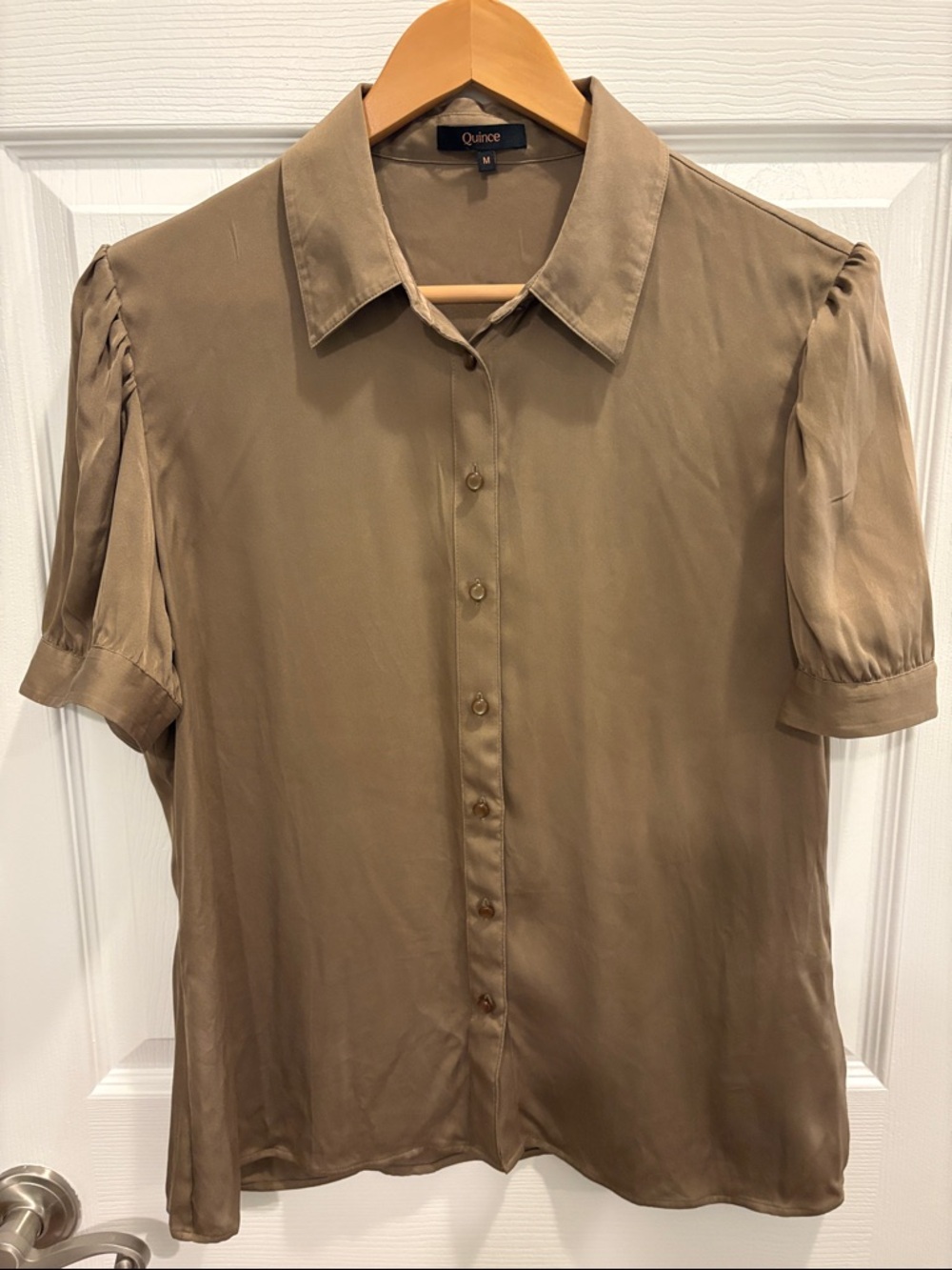 Quince Women Silk Short-Sleeve Button-Down Shirt in Cooper Brown Size M
